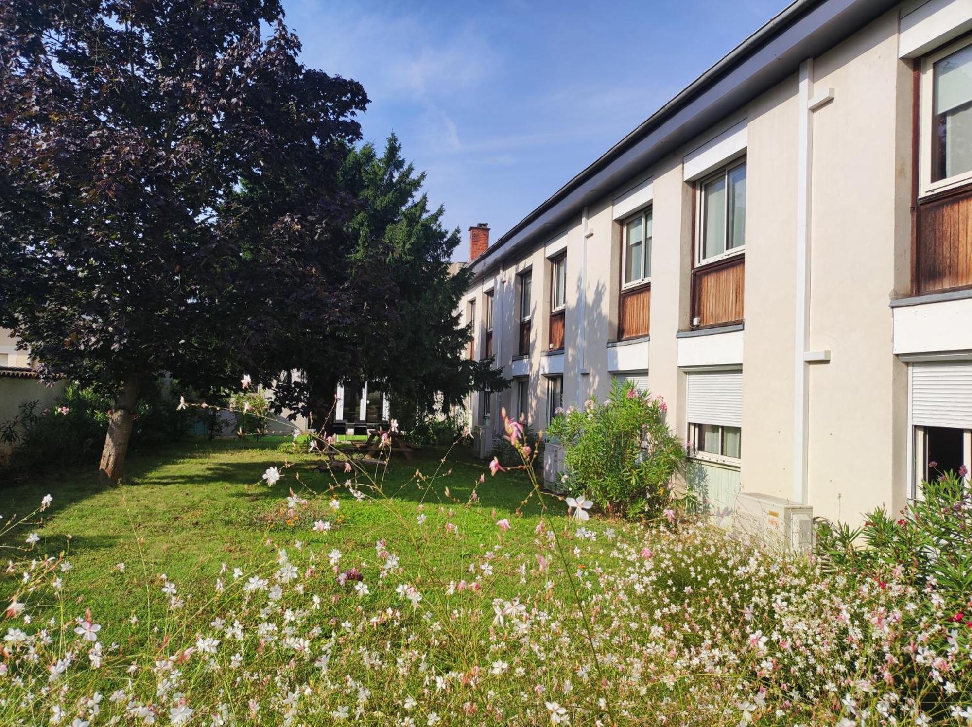 Moodz Hotel Vienne Pont-Eveque Экстерьер фото